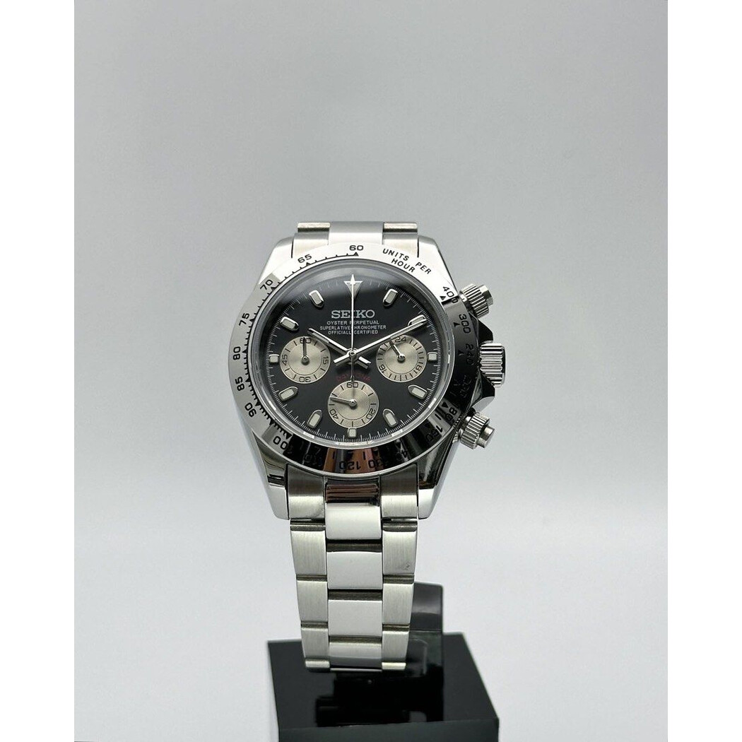 Custom Seiko Mod • Matte Black Steel Quartz Chronograph Daytona • 39.5mm